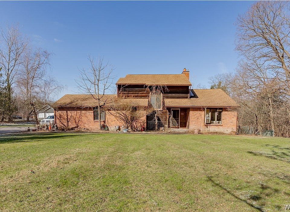 1st image of 95 Cook Rd