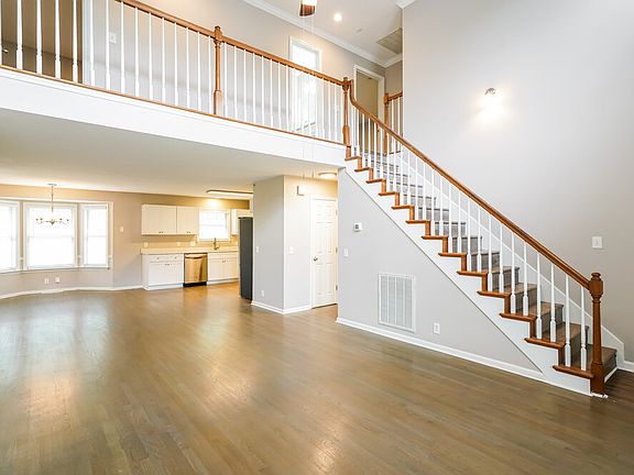 4th image of 1212 Orchard Mountain Ct
