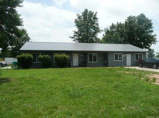 1912 State Hwy E, Sikeston, MO 63801