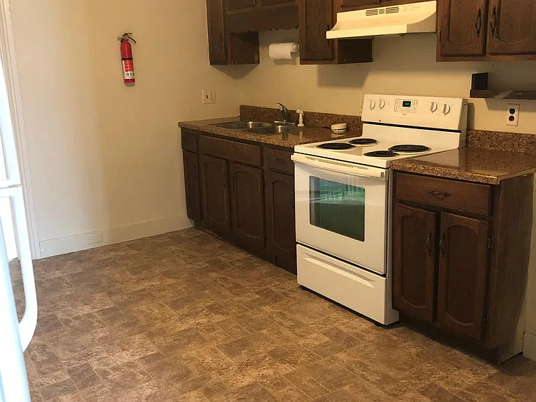 25 N East St #2 — Photo 5