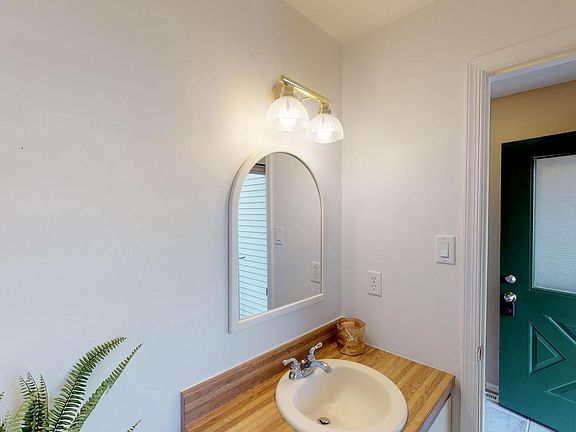 5th image of 103 Damson Ln