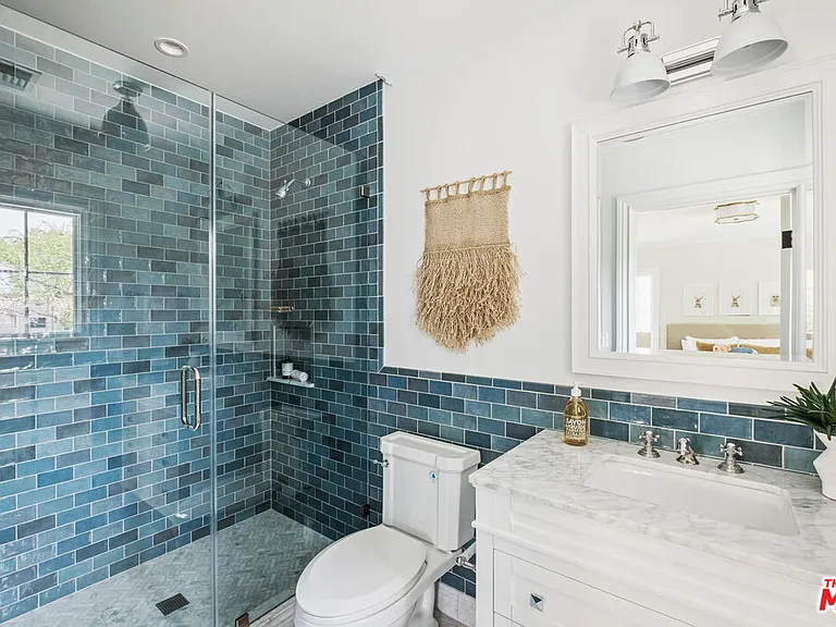 834 S Tremaine Ave — Photo 45