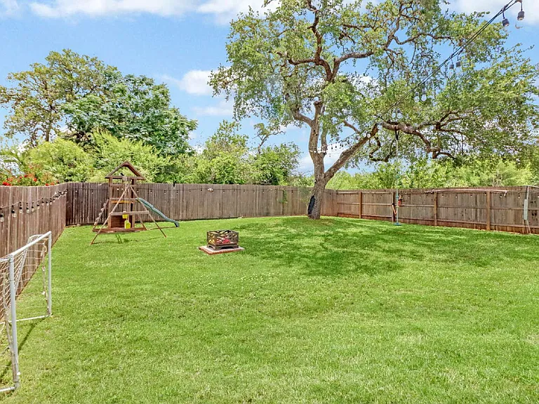 11126 Pomona Park Dr — Photo 30