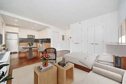 1209 Dekalb Ave #102 Photo 1