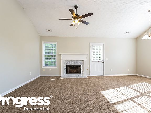 3rd image of 522 Shoal Cir