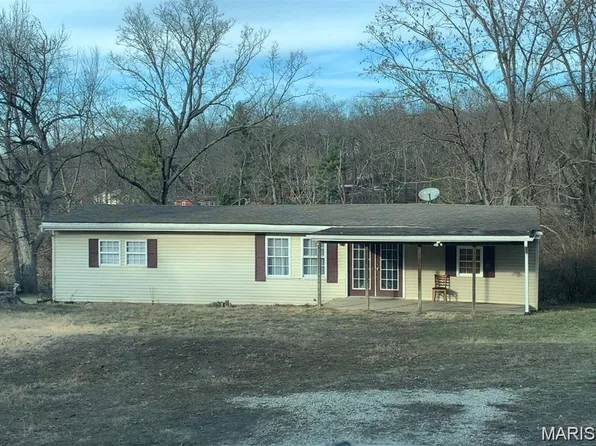 4305 Park Dr, De Soto, MO 63020