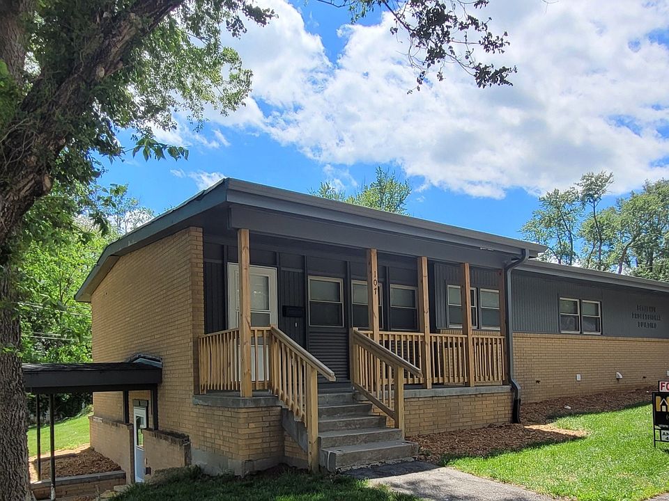 1st image of 107 W 20th Ave