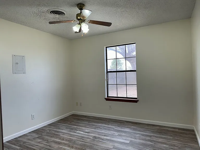 2614 Palomar Pl — Photo 6