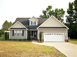 106 Bridge Dr, Princeton, NC 27569