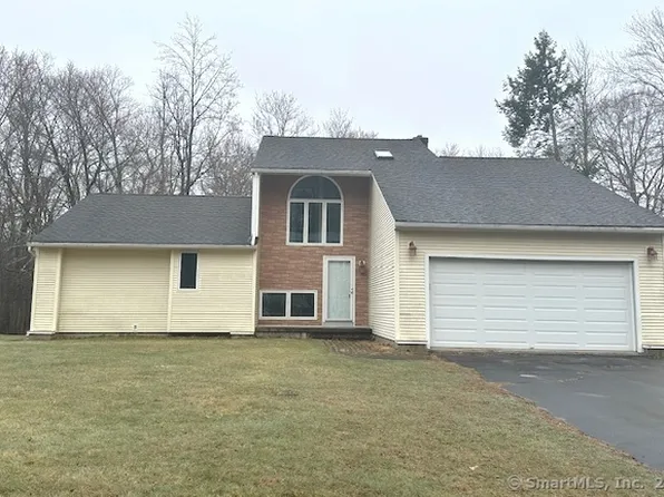 2 Ships Oak Lane, Farmington, CT 06032