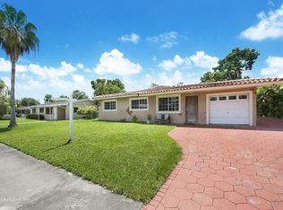 8950 SW 41st Ter, Miami, FL 33165