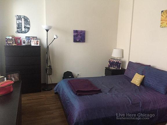 3rd image of 873 W Lill Ave