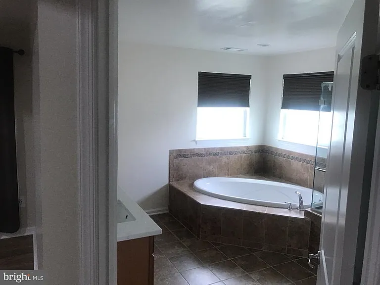 3412 Marylea Ct — Photo 30