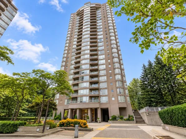 9603 Manchester Dr #803, Burnaby, BC V3N 4Y7