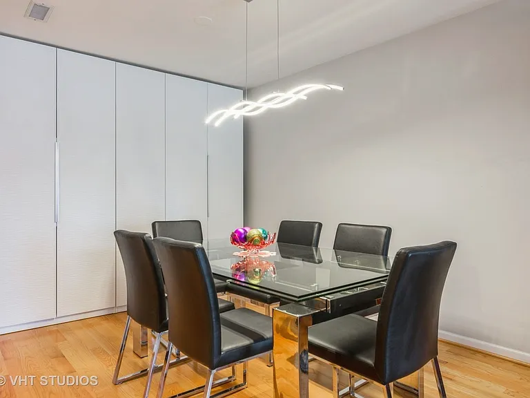 1026 Castilian Ct #114 — Photo 5