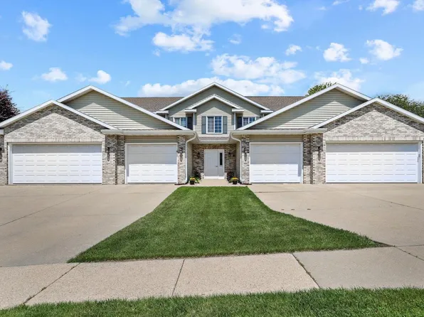 201 Parador Place, Cottage Grove, WI 53527
