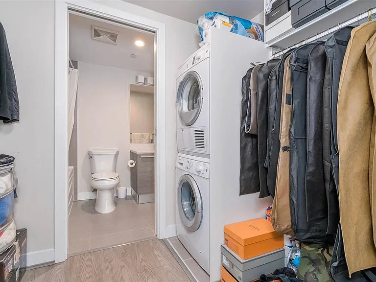 1323 Homer St #1404 — Photo 7