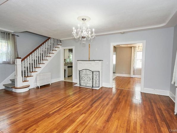 14 Redbrook Rd