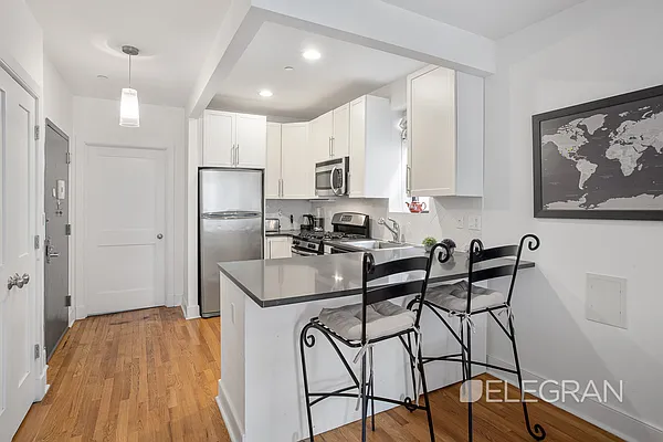 Rented by (Legacy) Elegran | media 15