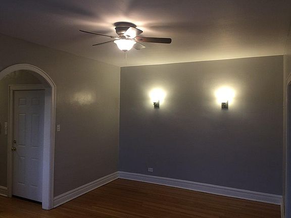 2nd image of 3111 N Cicero Ave #3