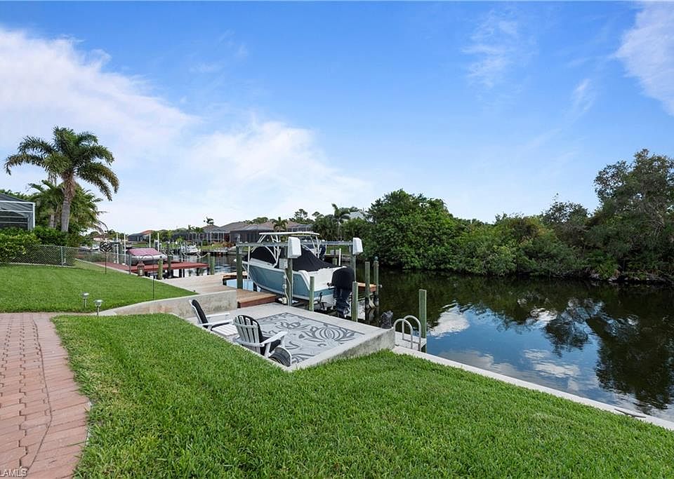 1st image of 2624 Surfside Blvd