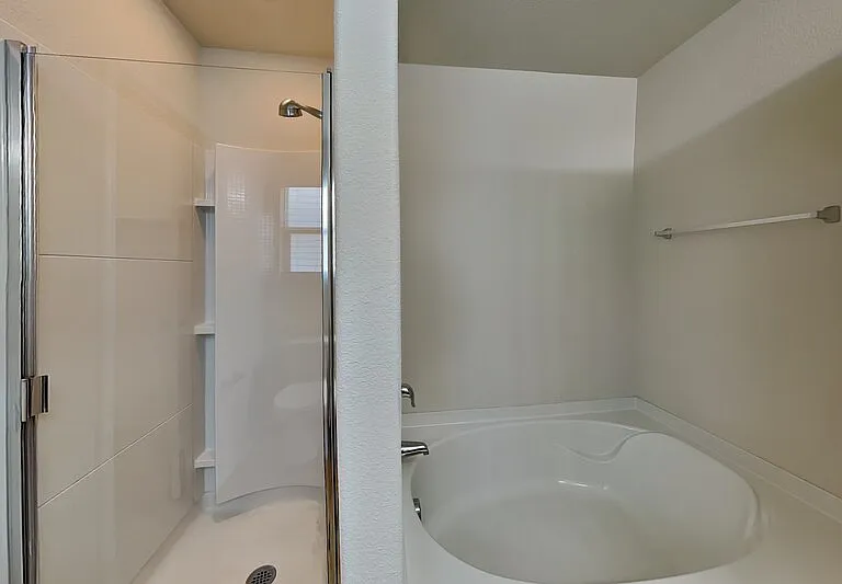 1112 Rivers Creek Ln — Photo 10
