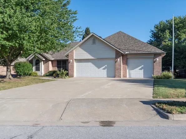 4723 S April Avenue, Springfield, MO 65810