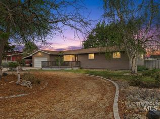 621 E Easy St, Caldwell, ID 83605