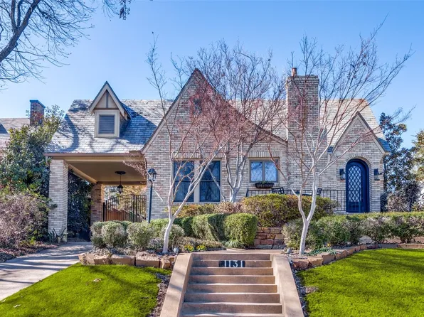 1131 N Edgefield Ave, Dallas, TX 75208