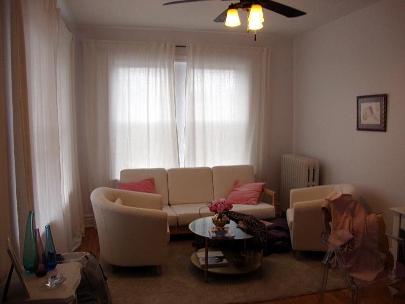 1st image of 4503 N Whipple St APT 1