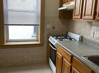 55 Louisa St #2, Brooklyn, NY 11218