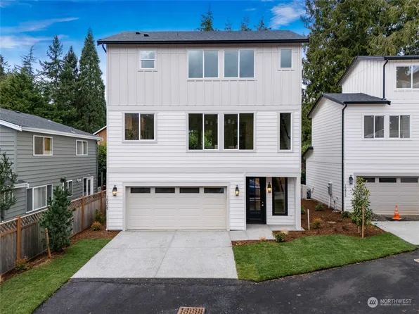 15409 50th Place W, Edmonds, WA 98026