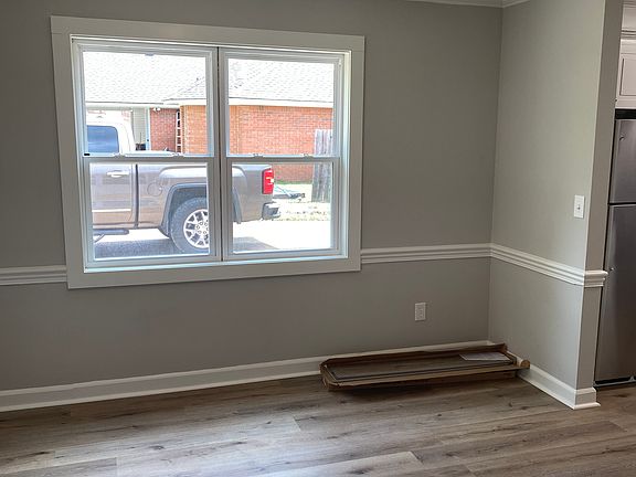 Dining Room/Eat in Kitchen area