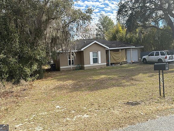3rd image of 31 Oak Cir