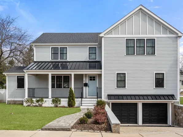 89 Newfield St, West Roxbury, MA 02132