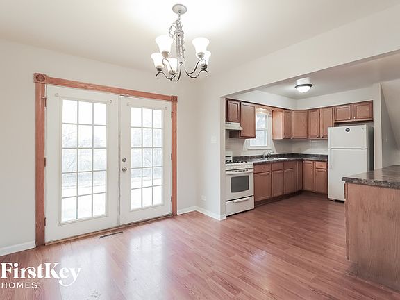 4th image of 16801 Louis Ct