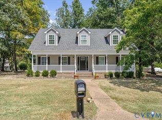 400 Derbycreek Ln, Chester, VA 23836