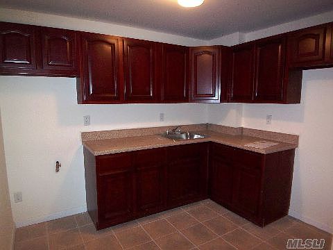 2nd image of 7426 Rockaway Blvd APT 1