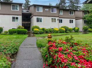 12617 NE 130th Way APT E303, Kirkland, WA