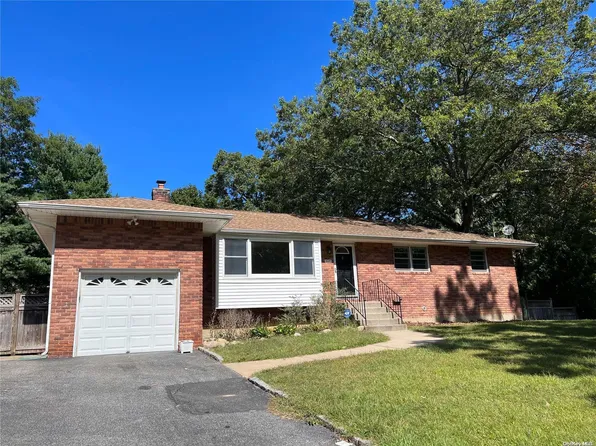 1229 5th Avenue, East Northport, NY 11731