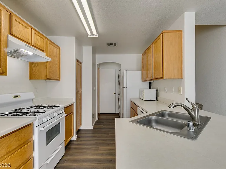 9980 Fine Fern St — Photo 23