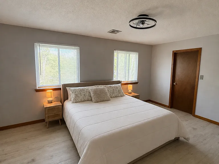 69 Northwest Dr #60 — Photo 10