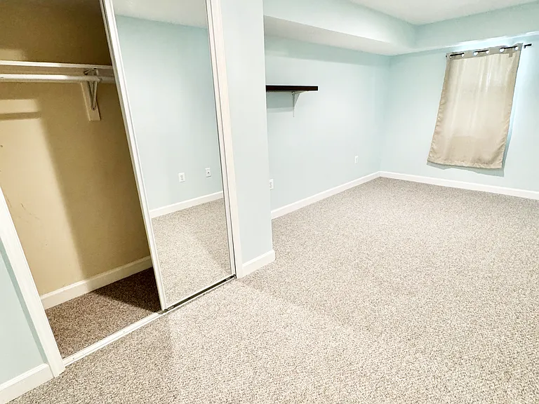408 Delafield Pl NW — Photo 25