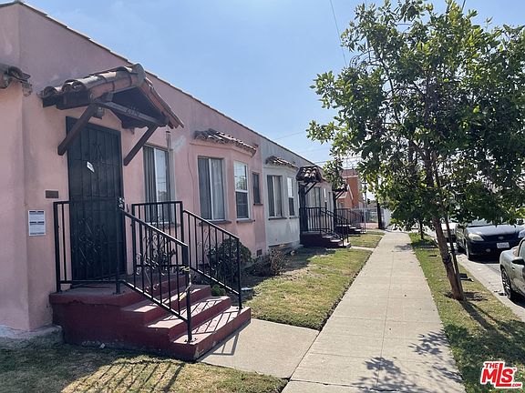 2nd image of 2150 W 62nd St
