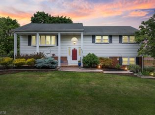 672 Township Line Rd, Hillsborough, NJ 08844