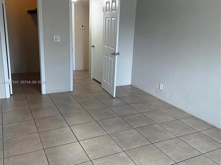 6841 Pembroke Rd #1-5 — Photo 8