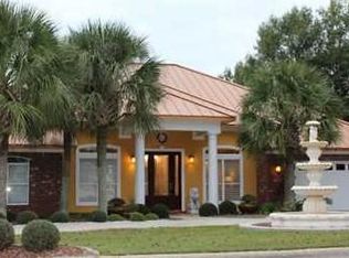 3543 N River Ridge Dr #D, Diberville, MS 39540