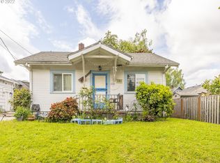 3924 SE Tibbetts St UNIT A, Portland, OR 97202