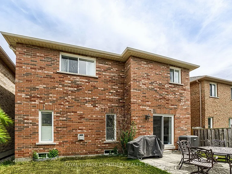 1027 Eager Rd — Photo 42