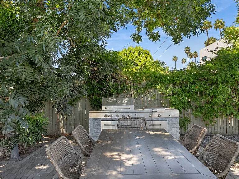 3102 E Whitton Ave — Photo 16